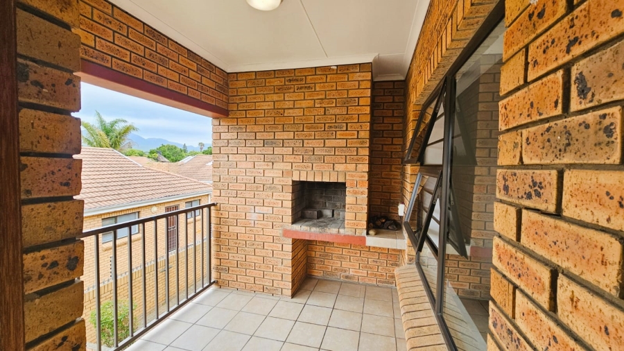 2 Bedroom Property for Sale in George East Western Cape